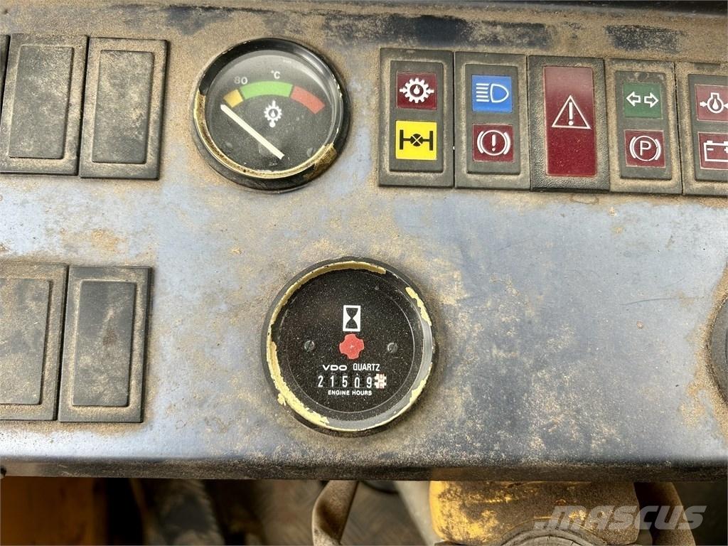 Volvo L 70 Carregadeiras de rodas