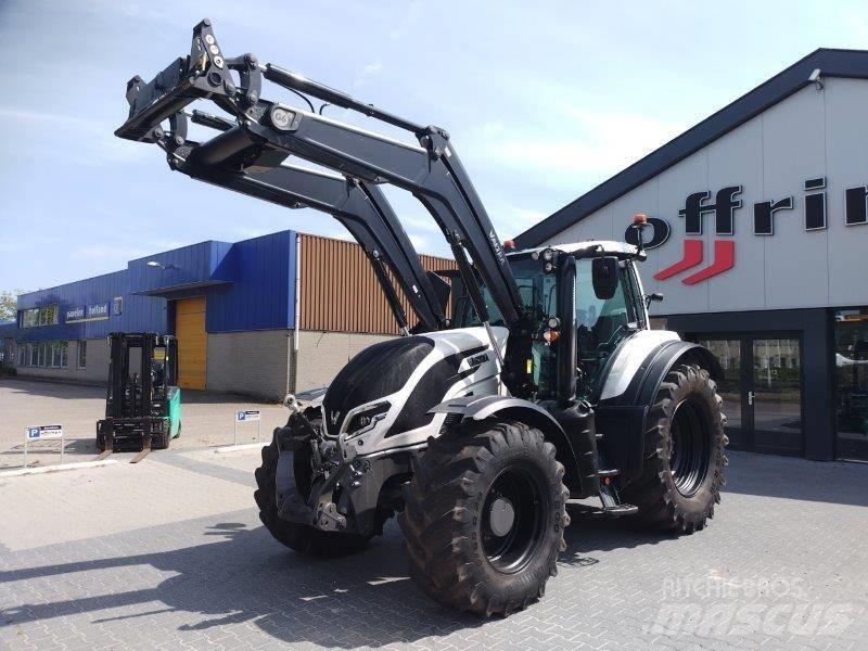 Valtra T 175 A Tratores Agrícolas usados
