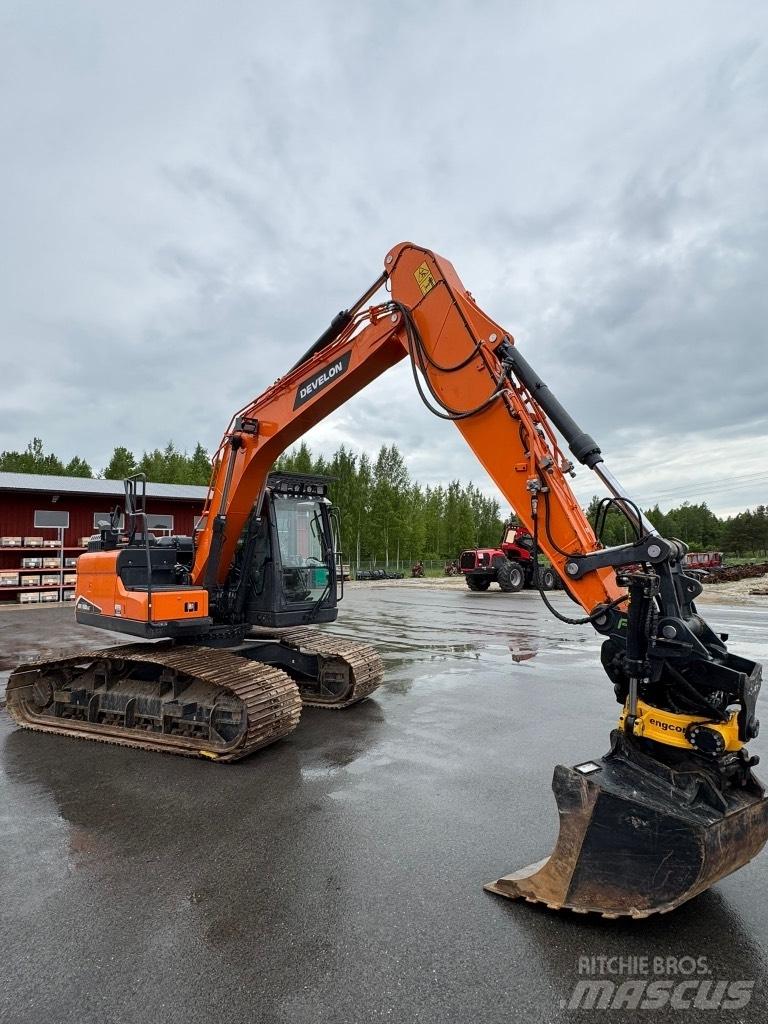 Develon DX 160 LC-7 Escavadeiras de esteiras