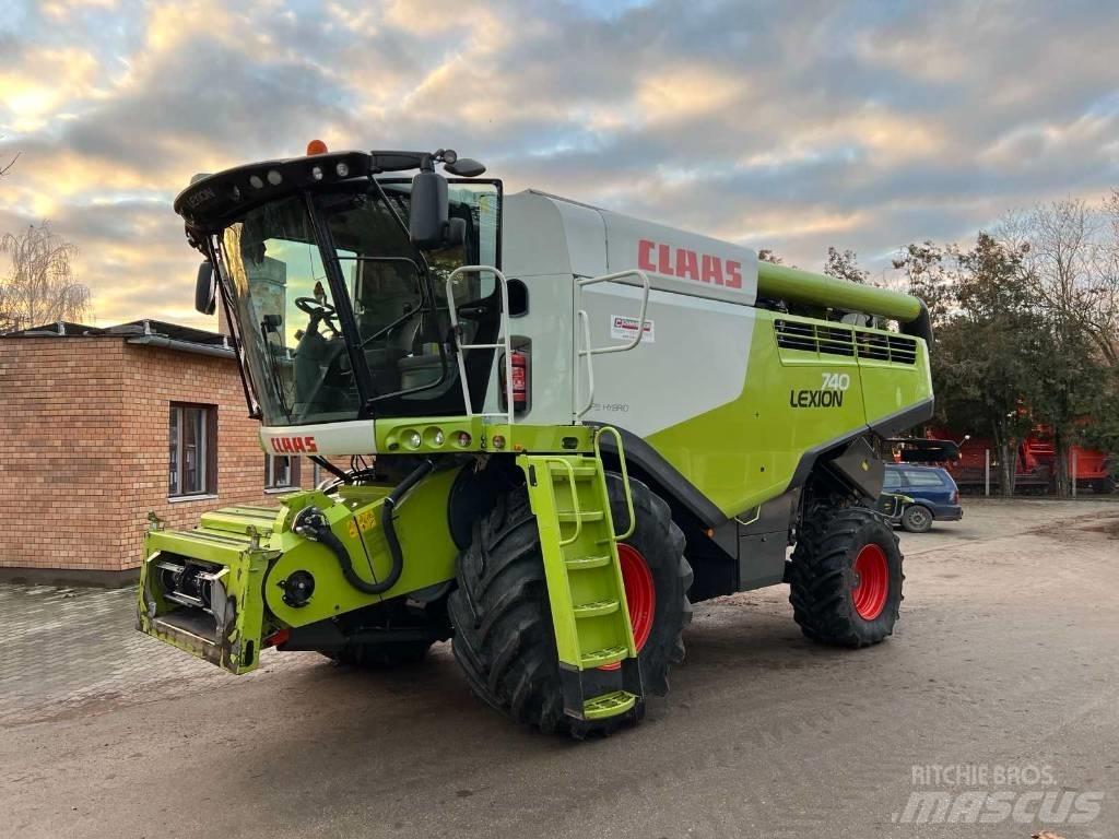 CLAAS 740 Ceifeiras debulhadoras