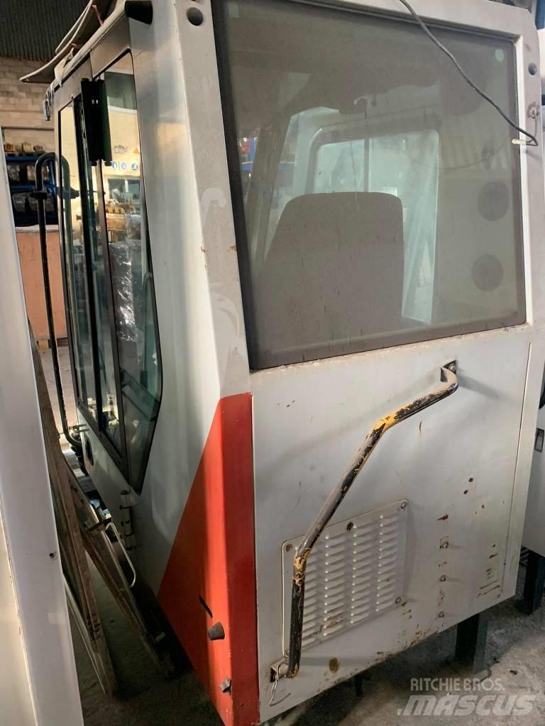 O&K Pms III Cabina