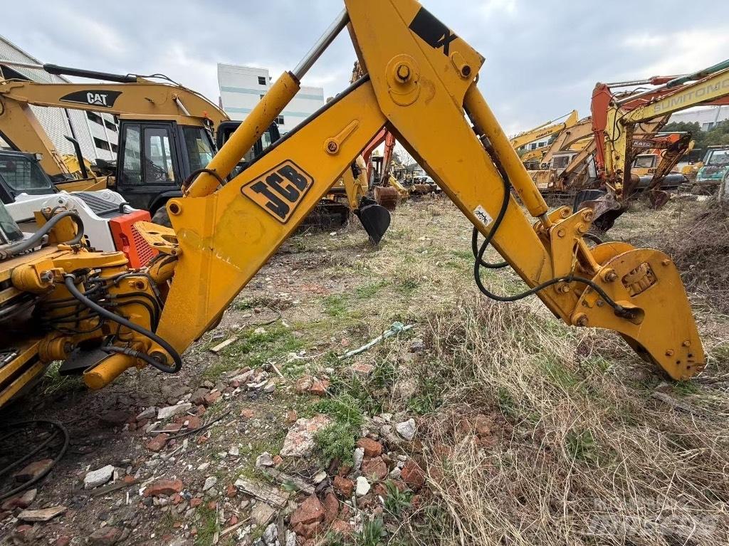 JCB 3 CX Retroescavadeiras