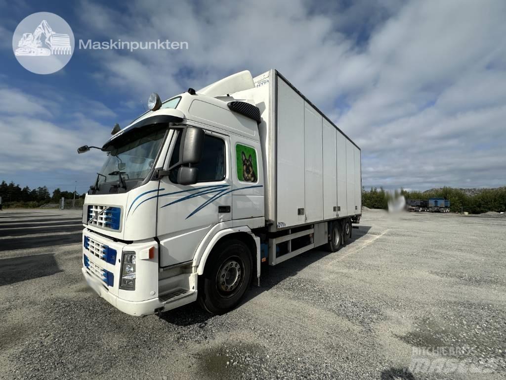 Volvo FM 480 Caminhões de caixa fechada