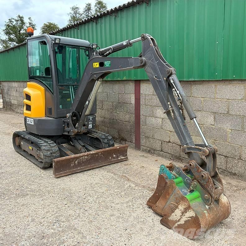 Volvo ECR25D Miniescavadeiras