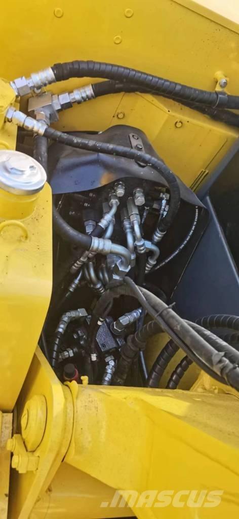 Komatsu 60-8 Escavadeiras de esteiras