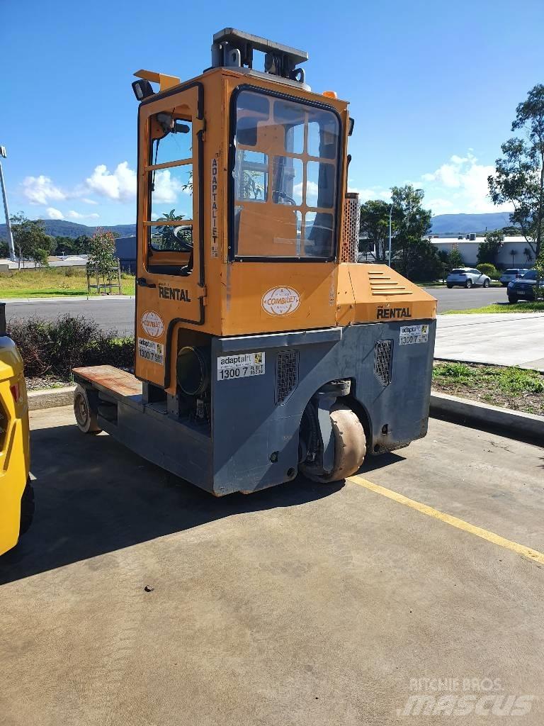 Combilift C3000 Carregadores laterais