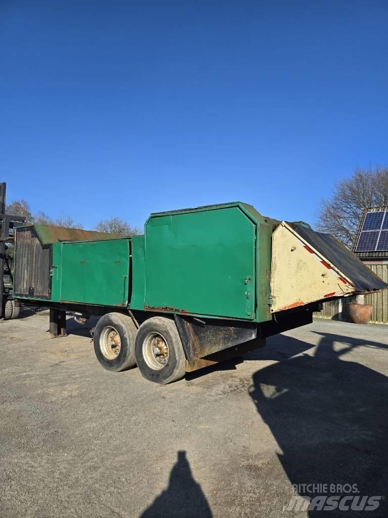 Doppstadt AK 330 Trituradoras de lixo
