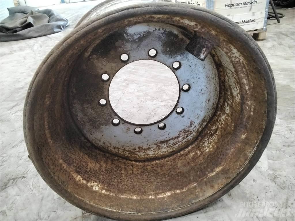 Valmet 836 20x26,5 Pneus