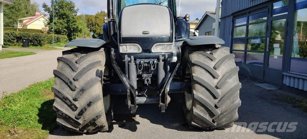 Valtra S 260 Tratores Agrícolas usados