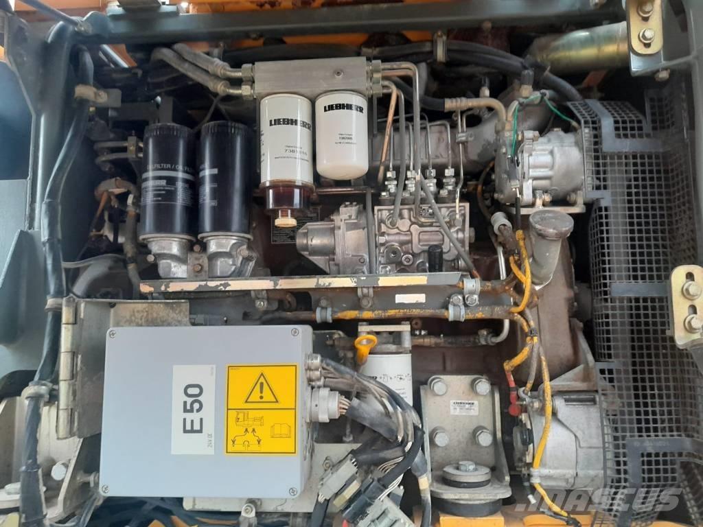 Liebherr R 924 Escavadeiras de esteiras