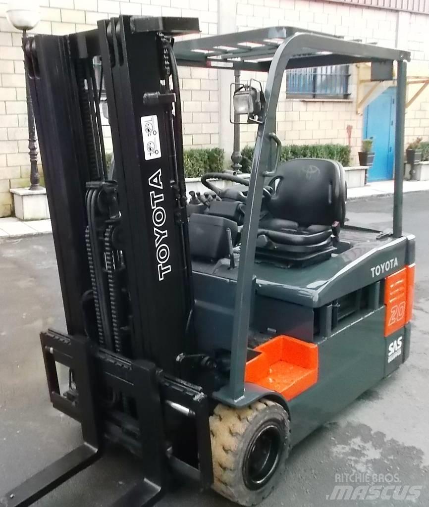 Toyota 7 FBEF 20 Empilhadores eléctricos