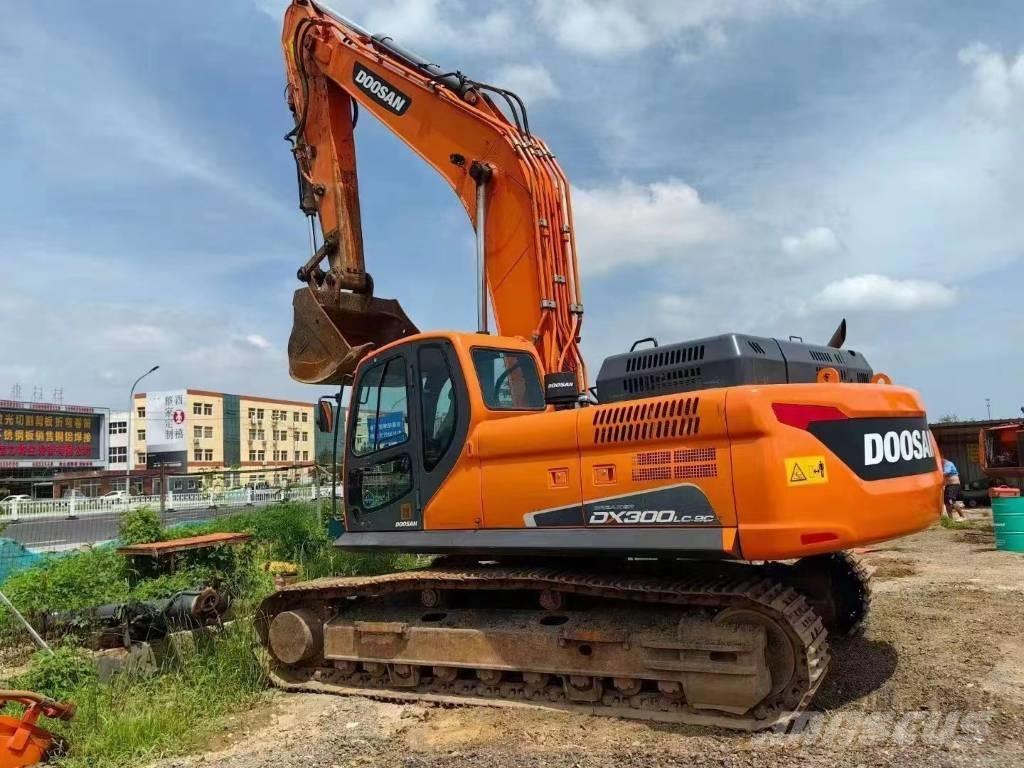 Doosan DX 300 LC Escavadeiras de esteiras