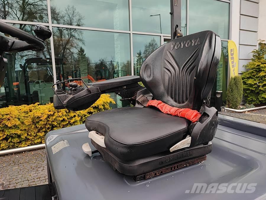 Toyota 8FBMT25 Empilhadores eléctricos