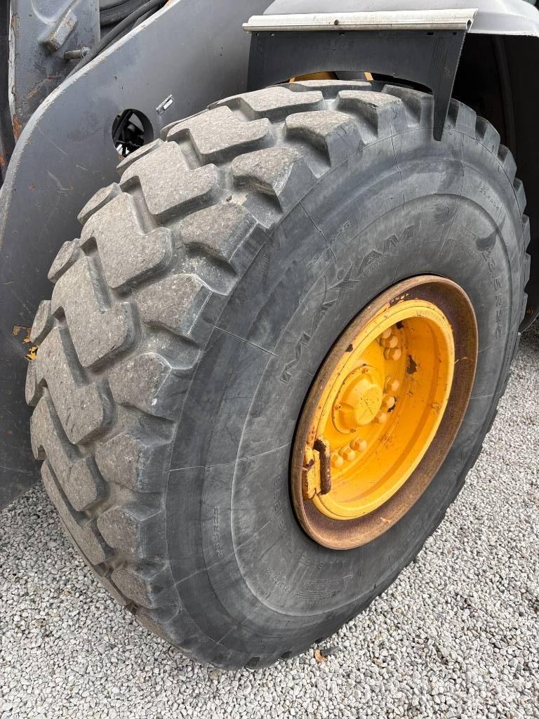 Volvo L 120 H Carregadeiras de rodas