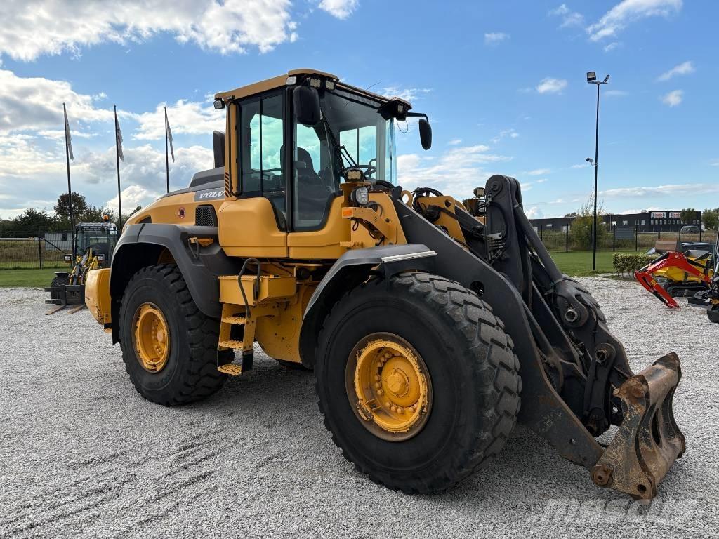 Volvo L 120 H Carregadeiras de rodas