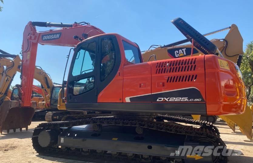 Doosan DX225 Escavadeiras de esteiras