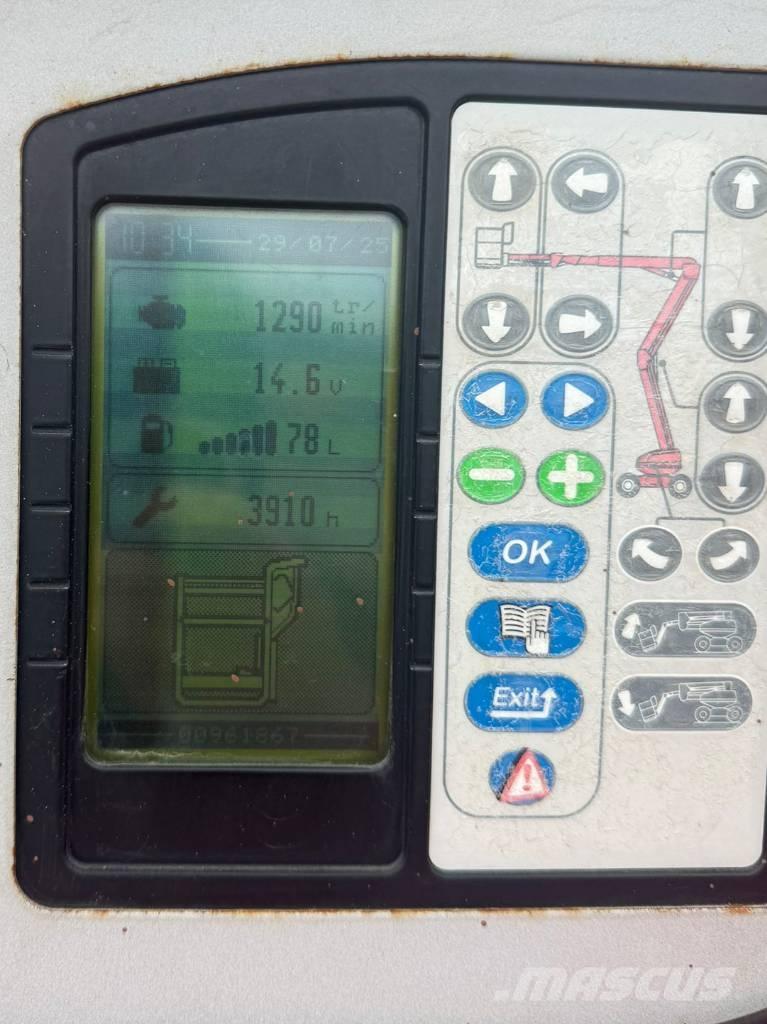 Manitou ATJ 200 Elevadores braços articulados