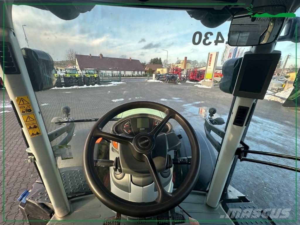 CLAAS Axion 850 Tratores Agrícolas usados