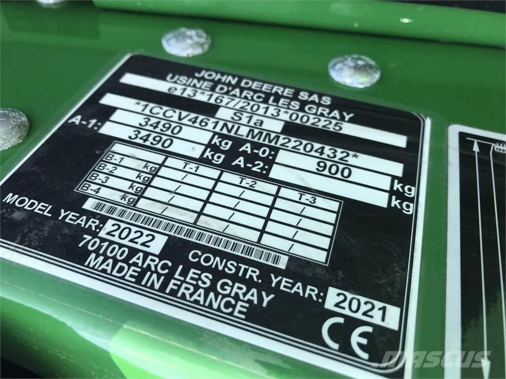 John Deere V461M Enfardadeira de rolos