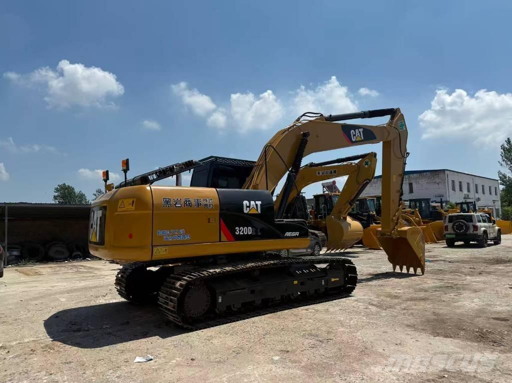 CAT 320 D Escavadeiras de esteiras