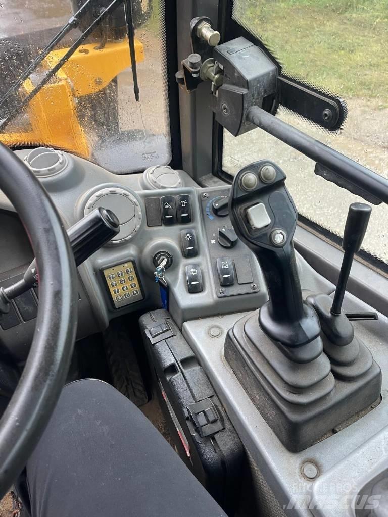 Volvo L 25 Carregadeiras de rodas