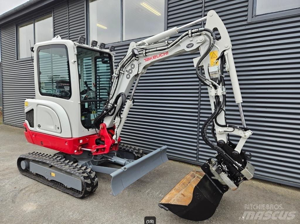 Takeuchi TB 225 Miniescavadeiras