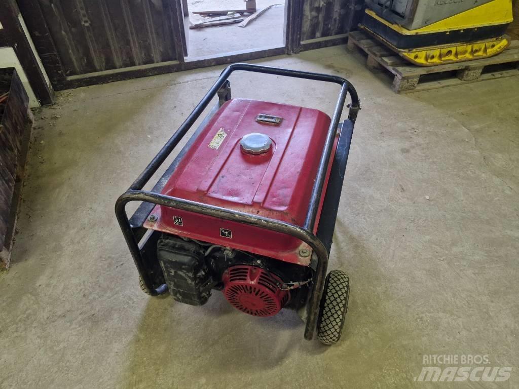 Honda ECMT7000F Geradores Gasolina
