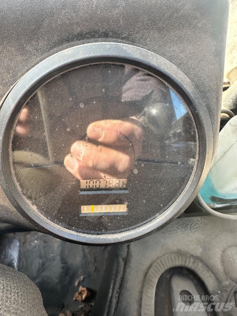 Linde E18 Empilhadores eléctricos
