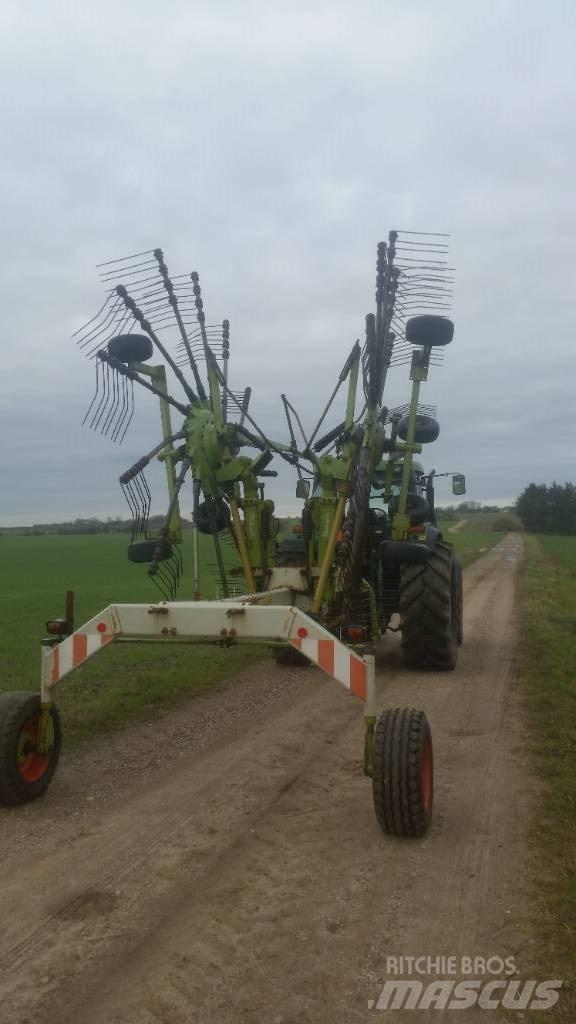 CLAAS 880 LINER Ancinho virador