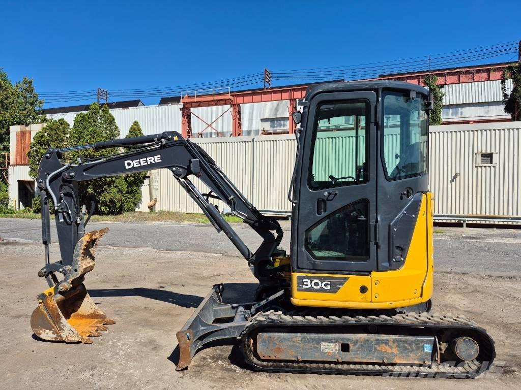 John Deere 30G Miniescavadeiras