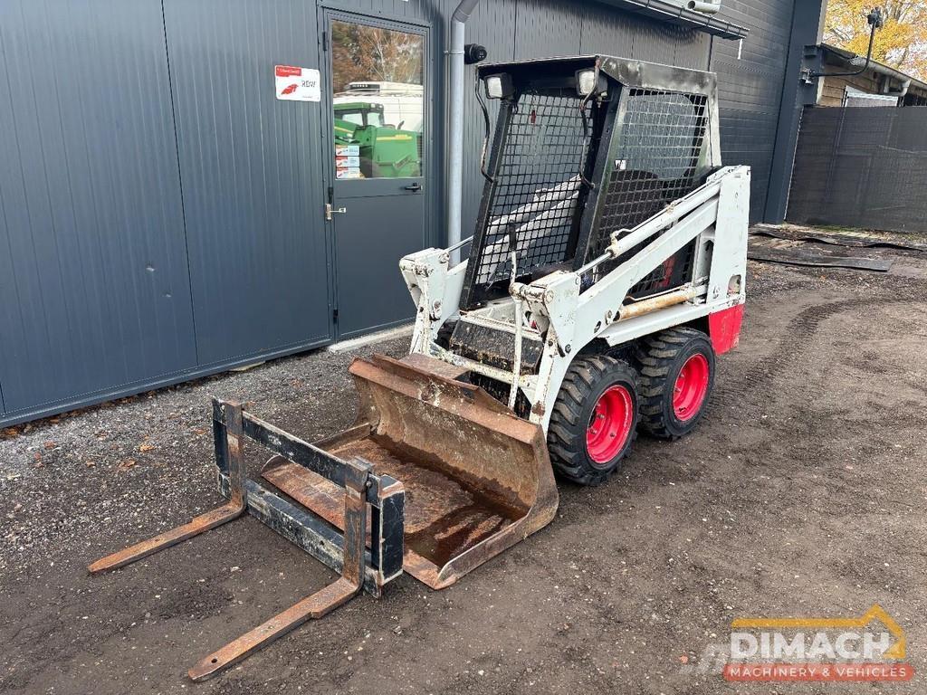 Bobcat S70 Carregadeiras de rodas