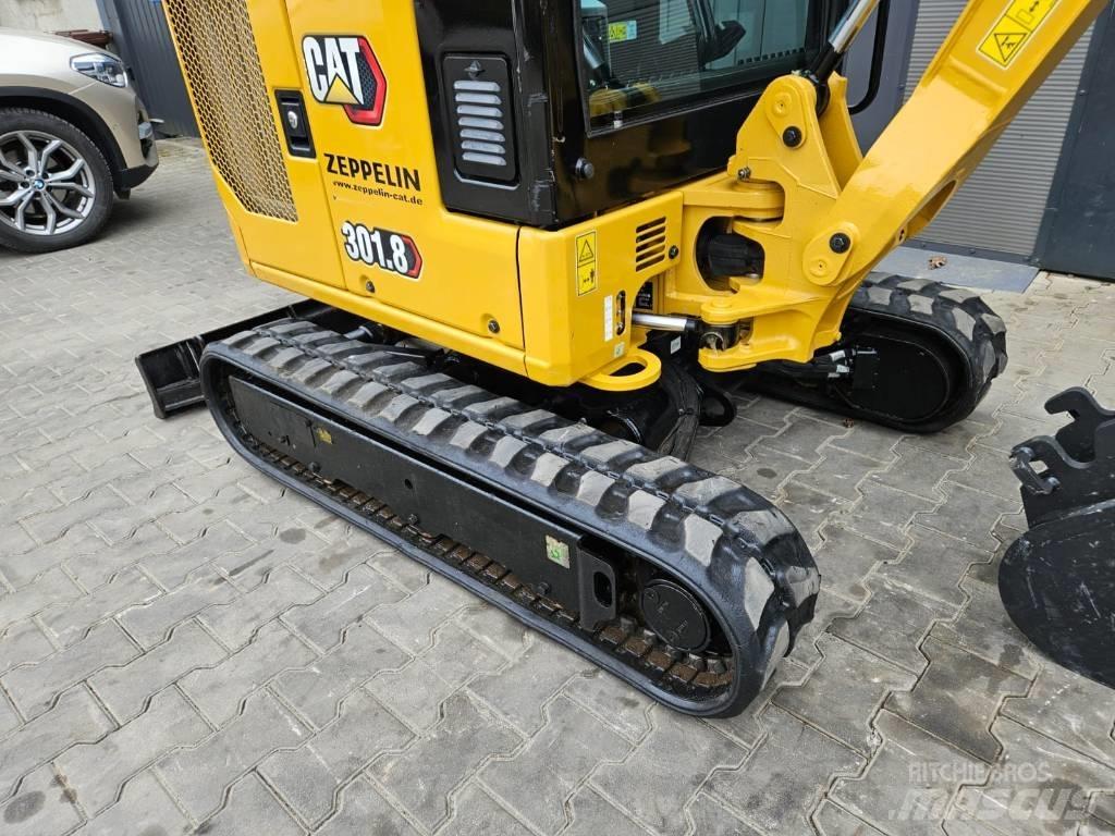 CAT 301.8 Miniescavadeiras