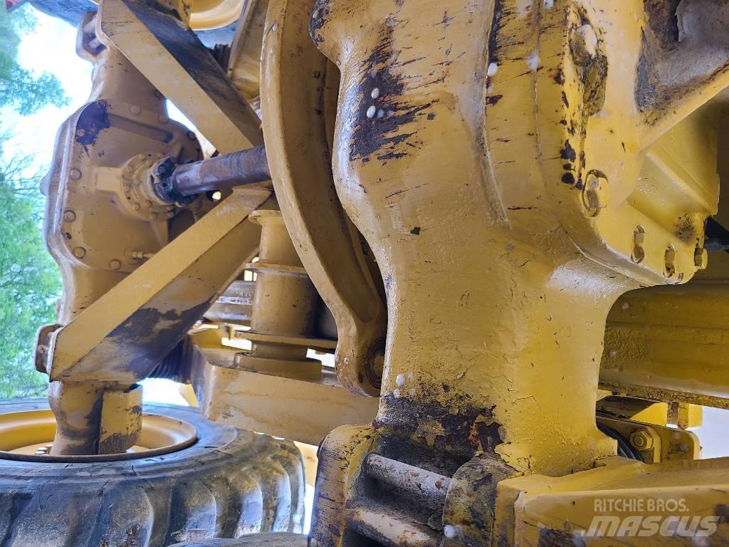 CAT 725 Caminhões articulados