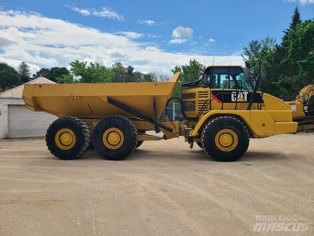 CAT 725 Caminhões articulados