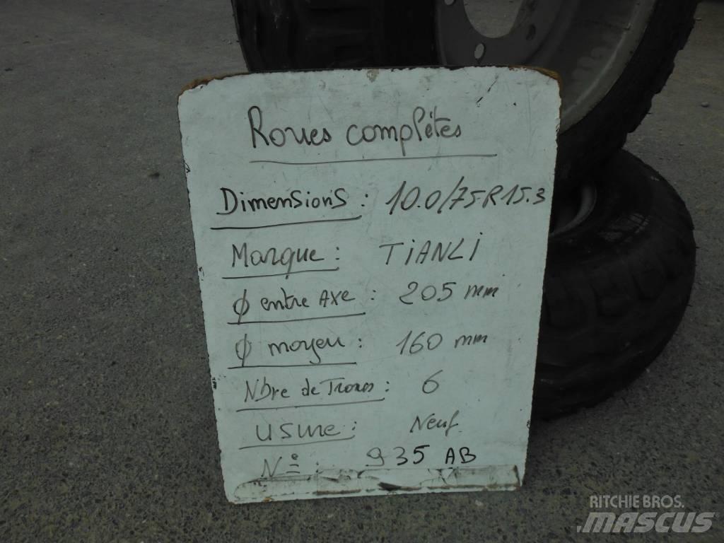 TIANLI 10.0/75R15.3 Pneus Agrícolas