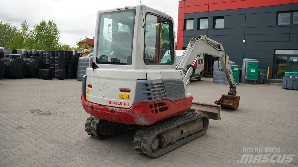 Takeuchi TB 235 Miniescavadeiras