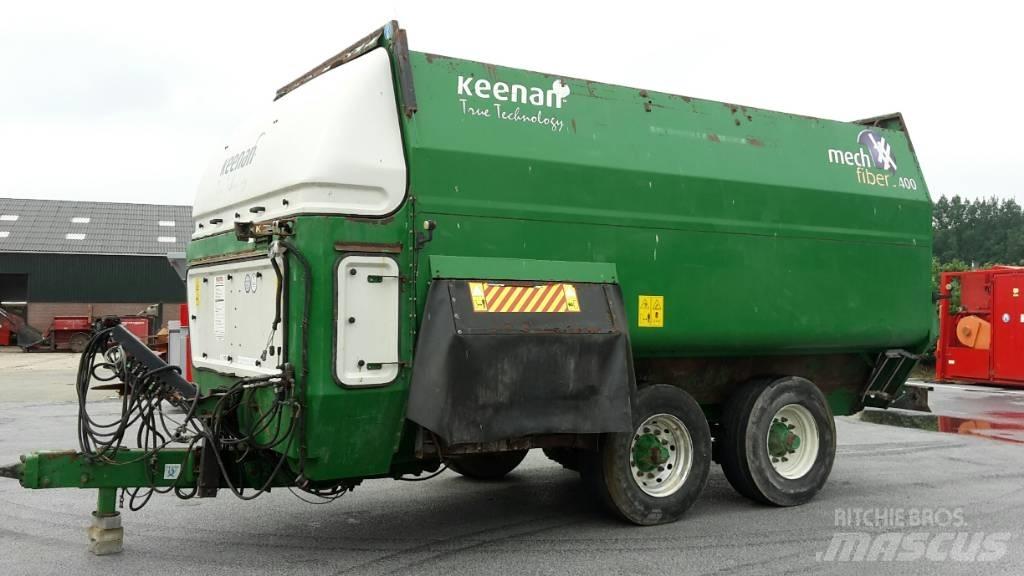 Keenan MF-400 Alimentadores de animais