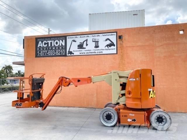 JLG E 300 AJP Construção - Outros
