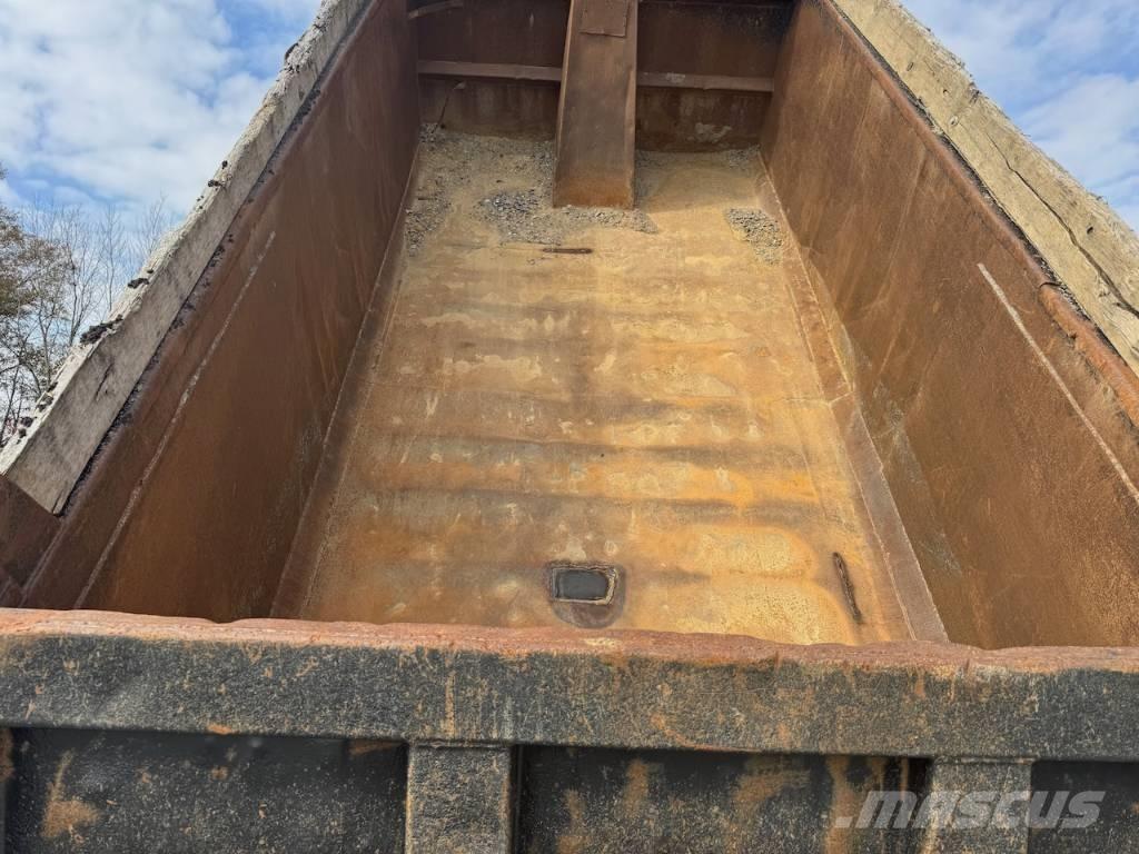 Mack RD 688 S Camiões basculantes