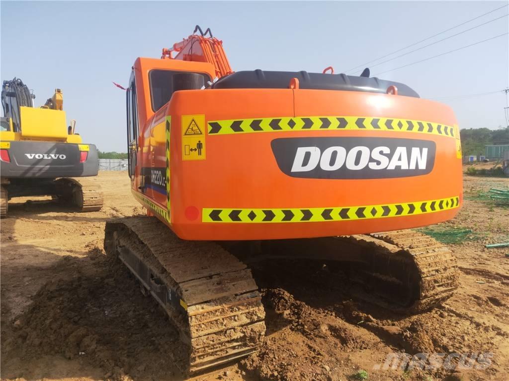 Doosan DH 220 LC-7 Escavadeiras de esteiras