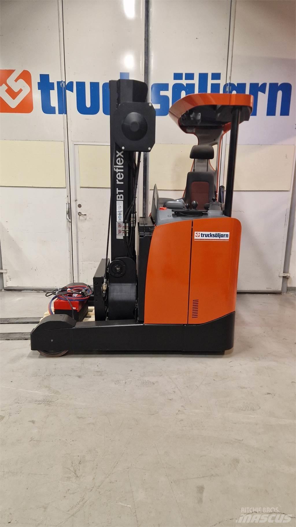 BT RRE200E Empilhadores Elevadores