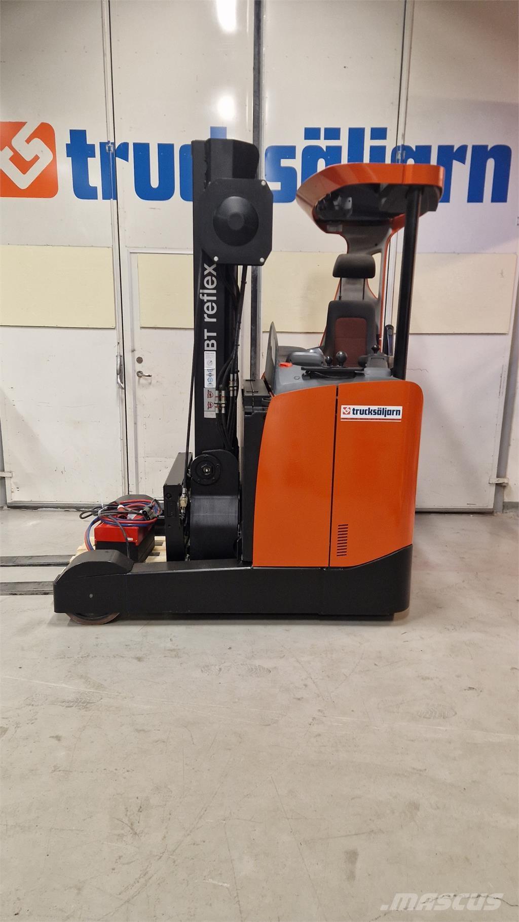 BT RRE200E Empilhadores Elevadores