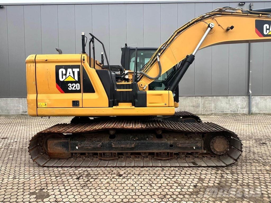 CAT 320-07 Escavadeiras de esteiras