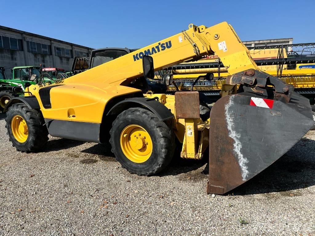 Komatsu WH 713 Manipulador telescópico