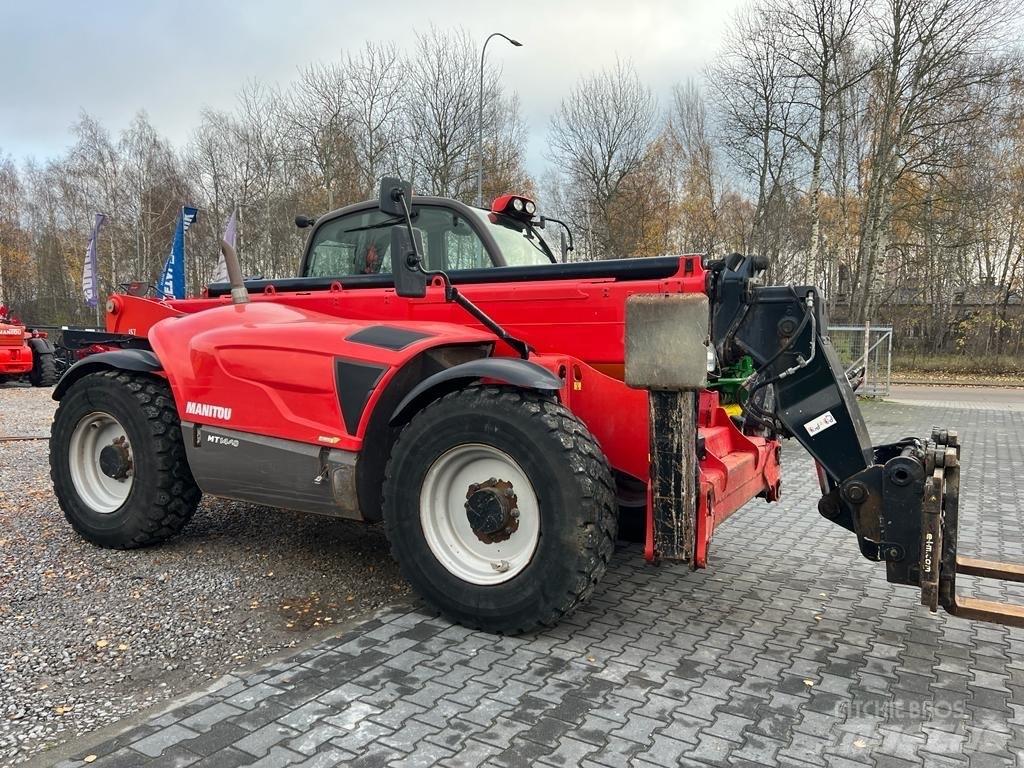 Manitou MT 1440 Manipulador telescópico