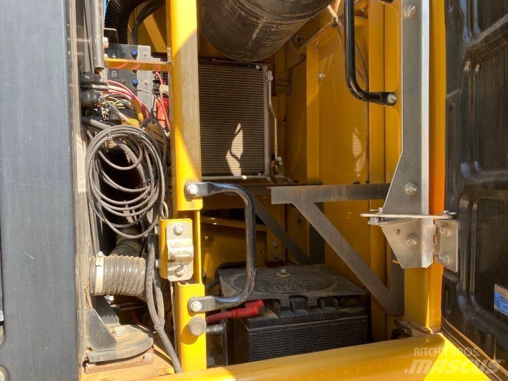 CAT 324E Escavadeiras de esteiras