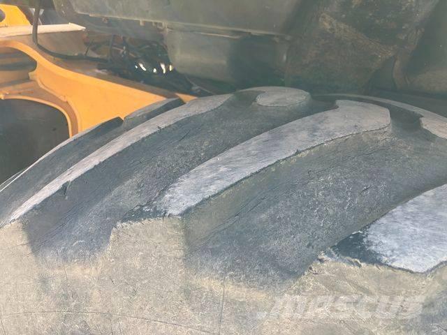 JCB 3CX AEC Retroescavadeiras