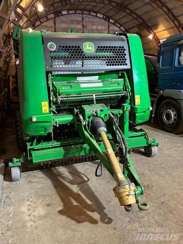 John Deere 960 Enfardadeira de rolos