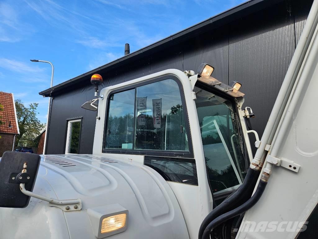 Takeuchi TB 290 Escavadoras Midi 7t - 12t