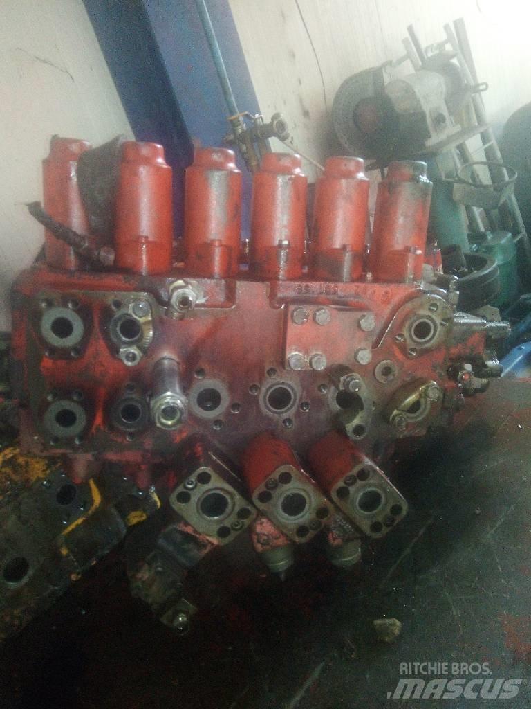 O&K RH 9 LC Hidráulica